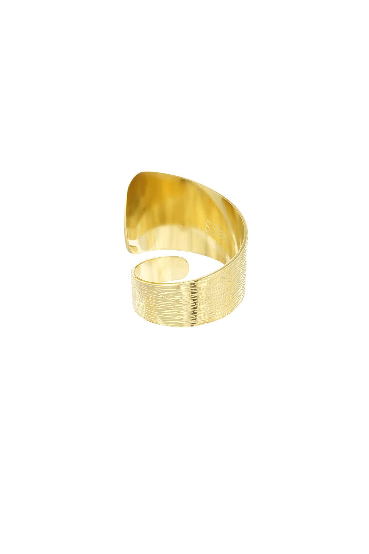 twisted ring with structure 2