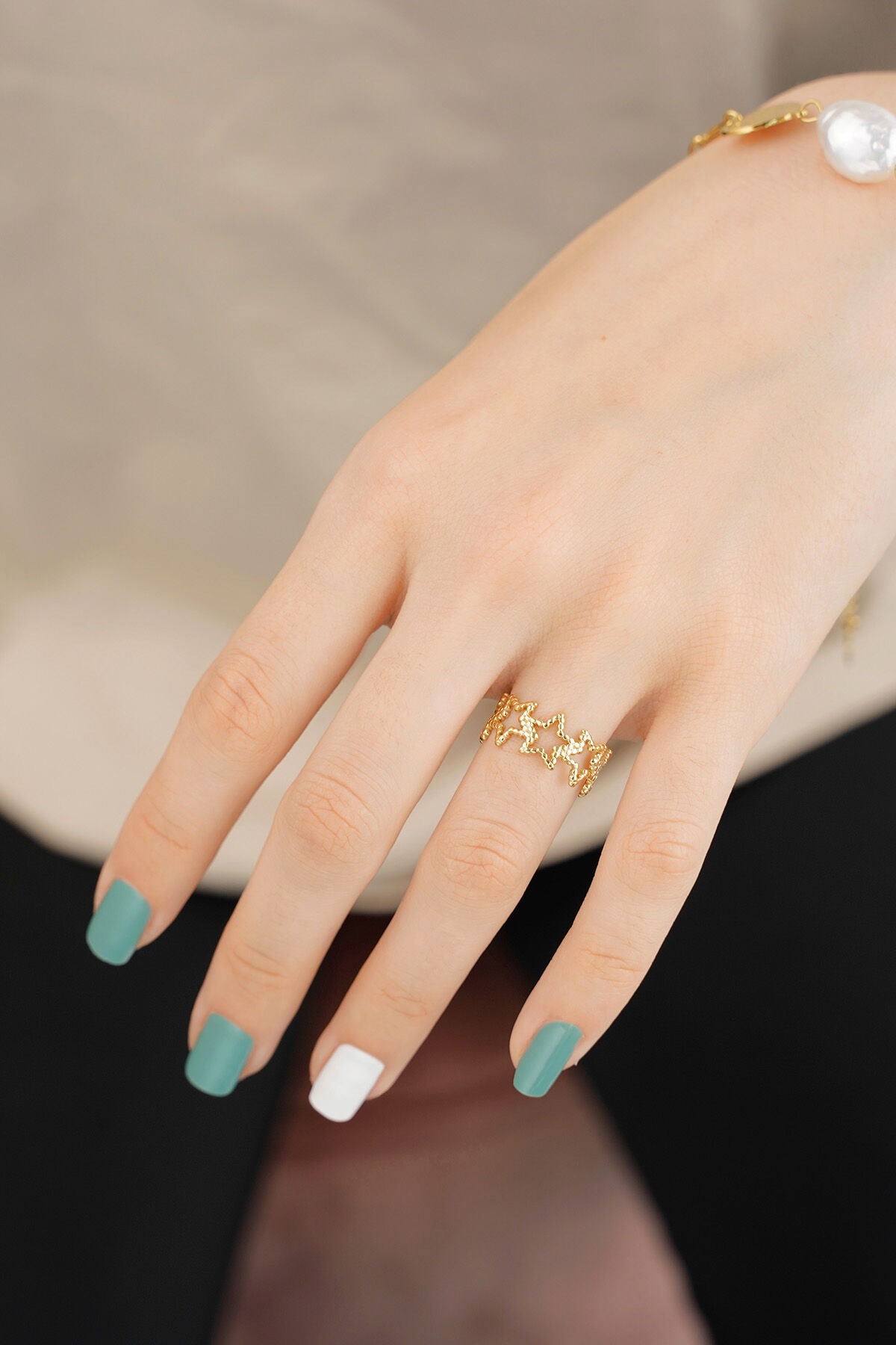 anillo con brillo total h5 Imagen3