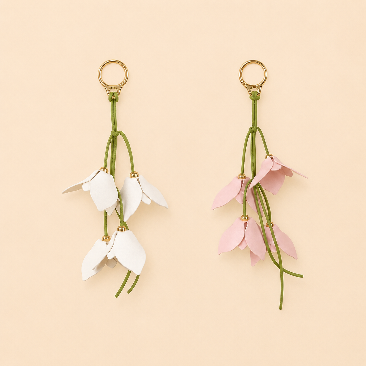 Llaveros sencillos de la serie Sweet Flower para bolsos de PU