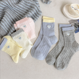 High Bounce Basic Color Clash Heart Mid-Calf Socks h5 Picture2