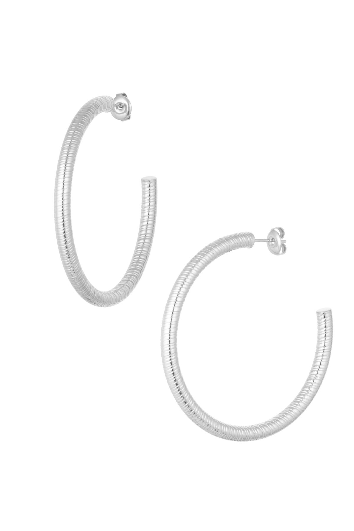 pendientes estampado de serpiente 
