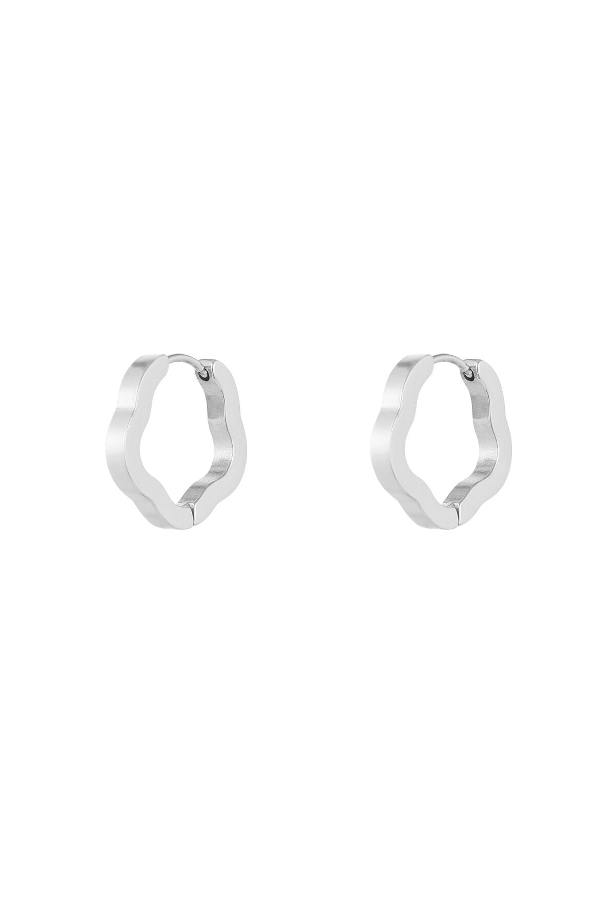 pendientes básicos forma de flor medianos h5 