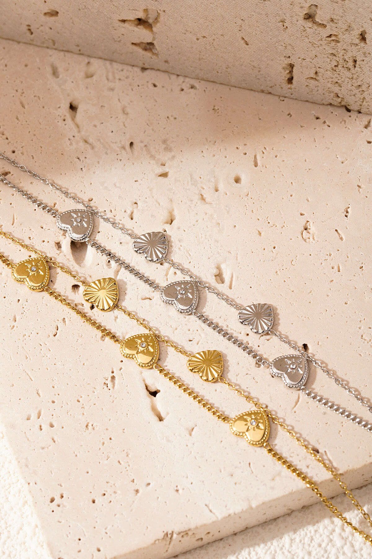 Pulsera Todo el Amor - Color Oro h5 Imagen5
