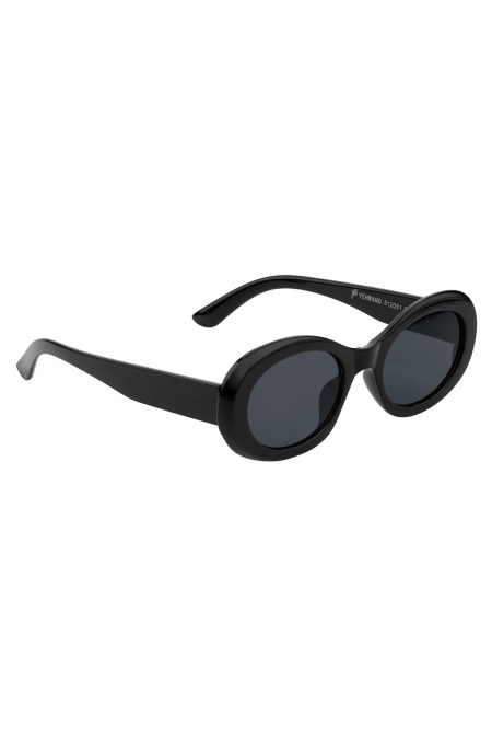 Eine Sonnenbrille Sieht Edel Aus