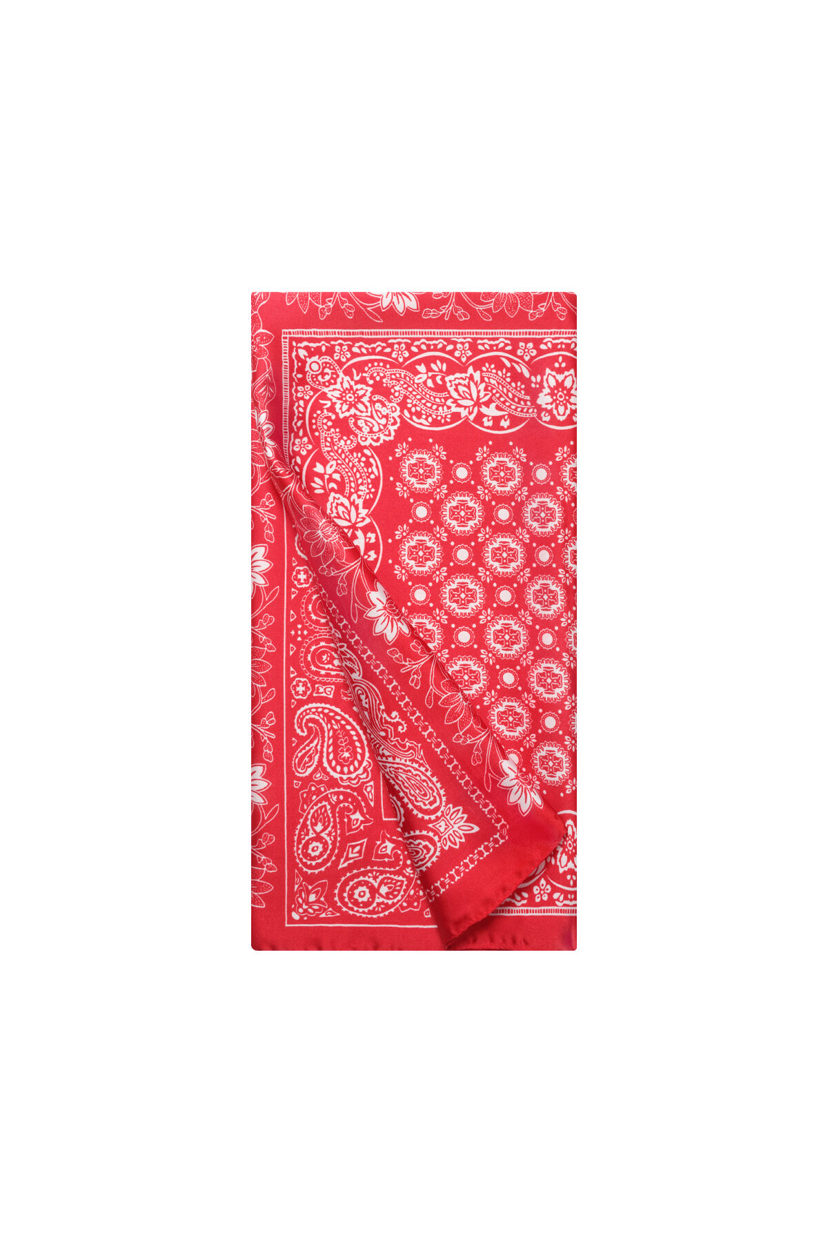 Red scarf Picture2