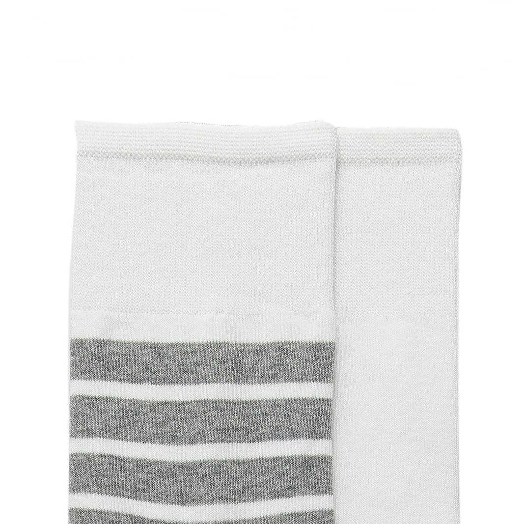 1 Pair Of Sports Striped Cotton Women's Mid Calf Socks Picture6
