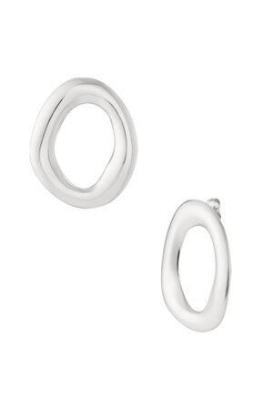 Oasis Oval Earrings h5 Picture3