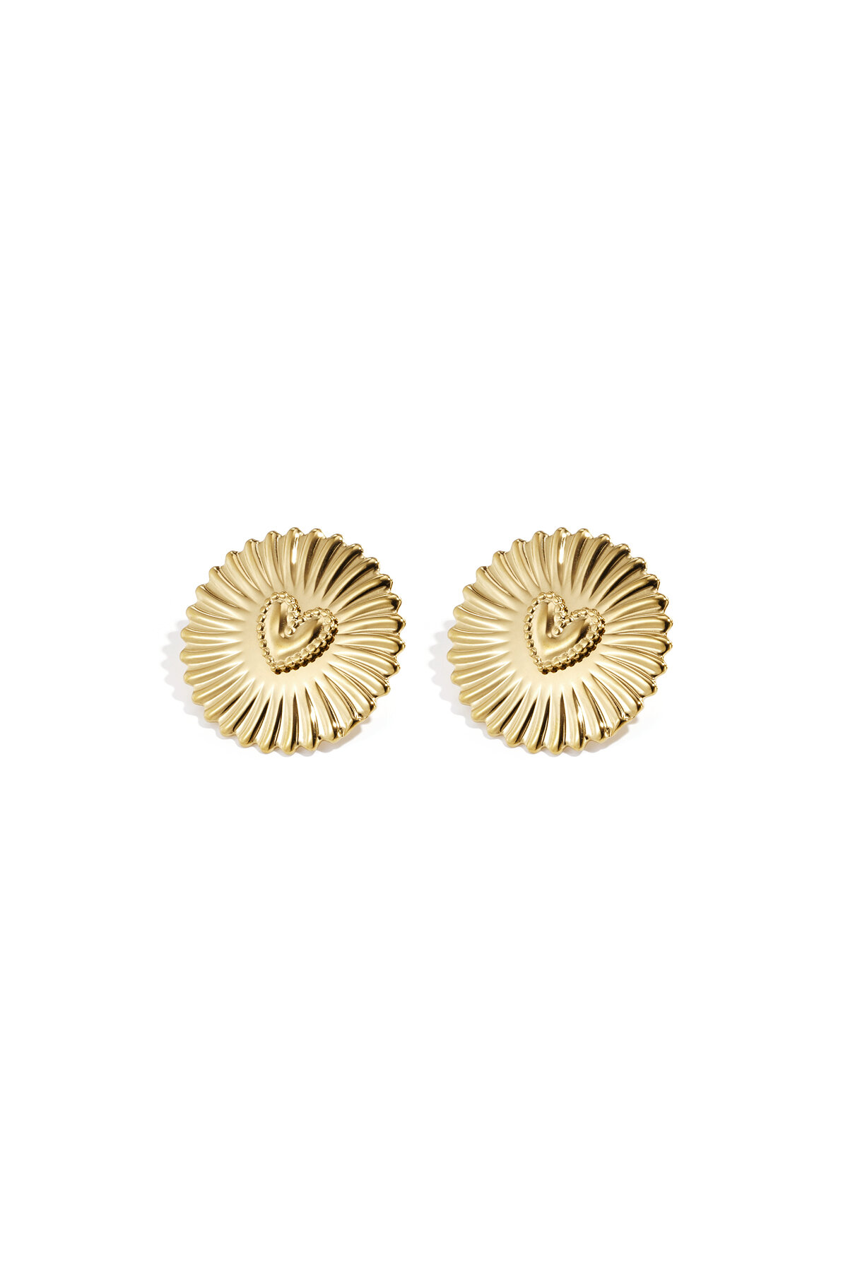 Statement earrings sparkling coin with heart 2
