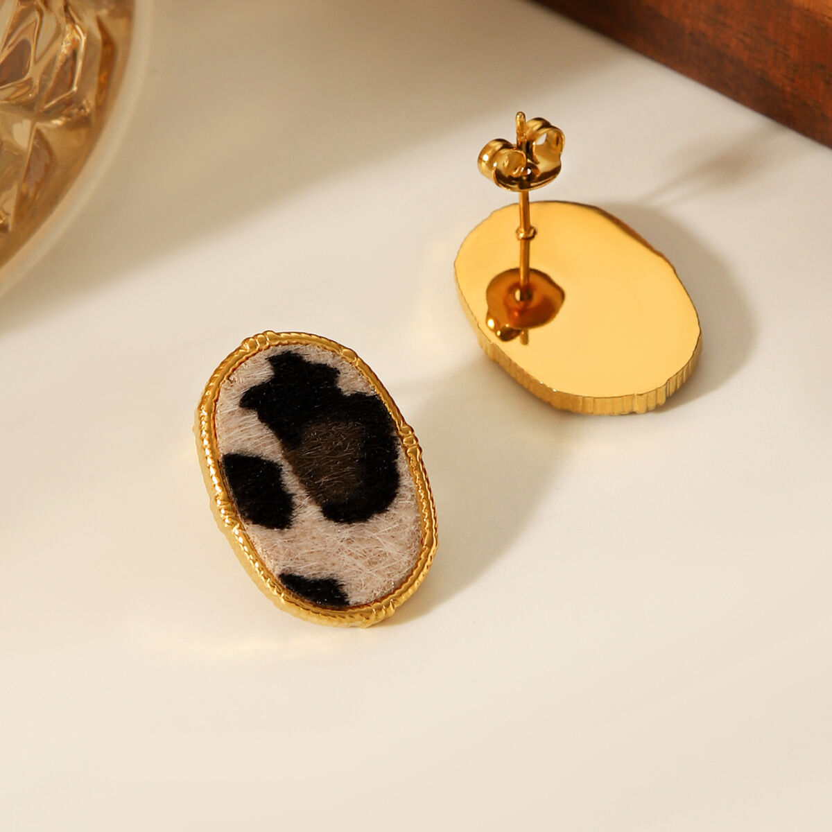 1 Paar Ohrstecker aus wasserfestem Edelstahl mit Leopardenmuster in Goldfarbe h5Bild5