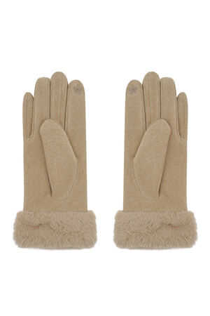 Cozy Cloud Gloves h5 Picture3