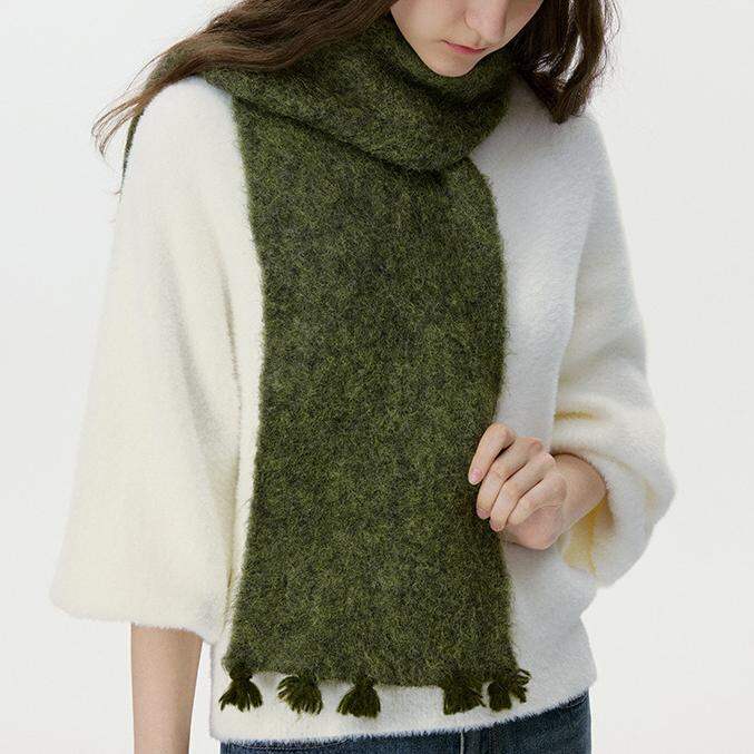 Sciarpa invernale da donna in lana con nappe Vogue, 1 pezzo