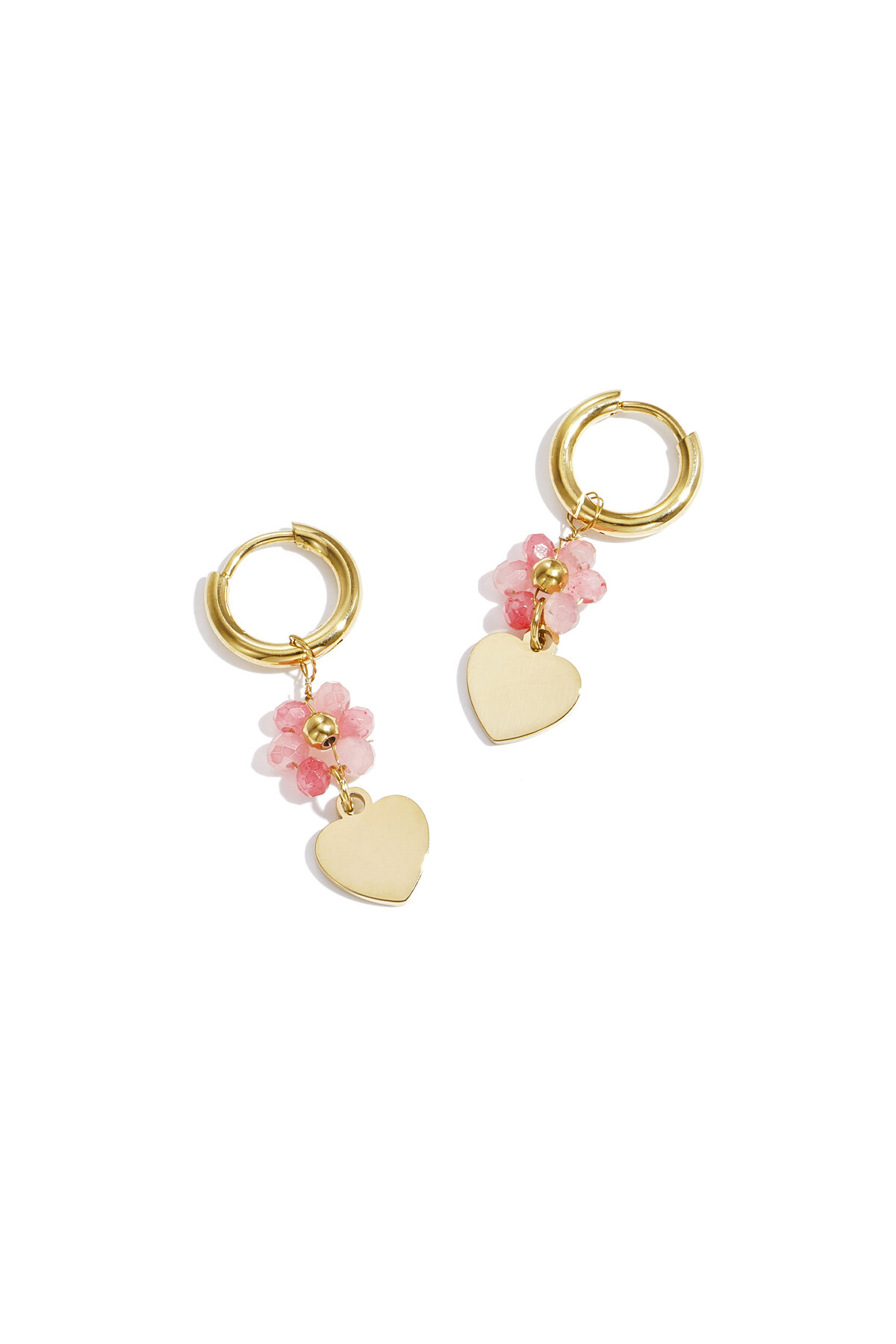 Earrings with heart on beaded flower h5