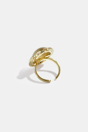 Ovale Statement Ring Omringd Met Steentjes h5 Afbeelding2