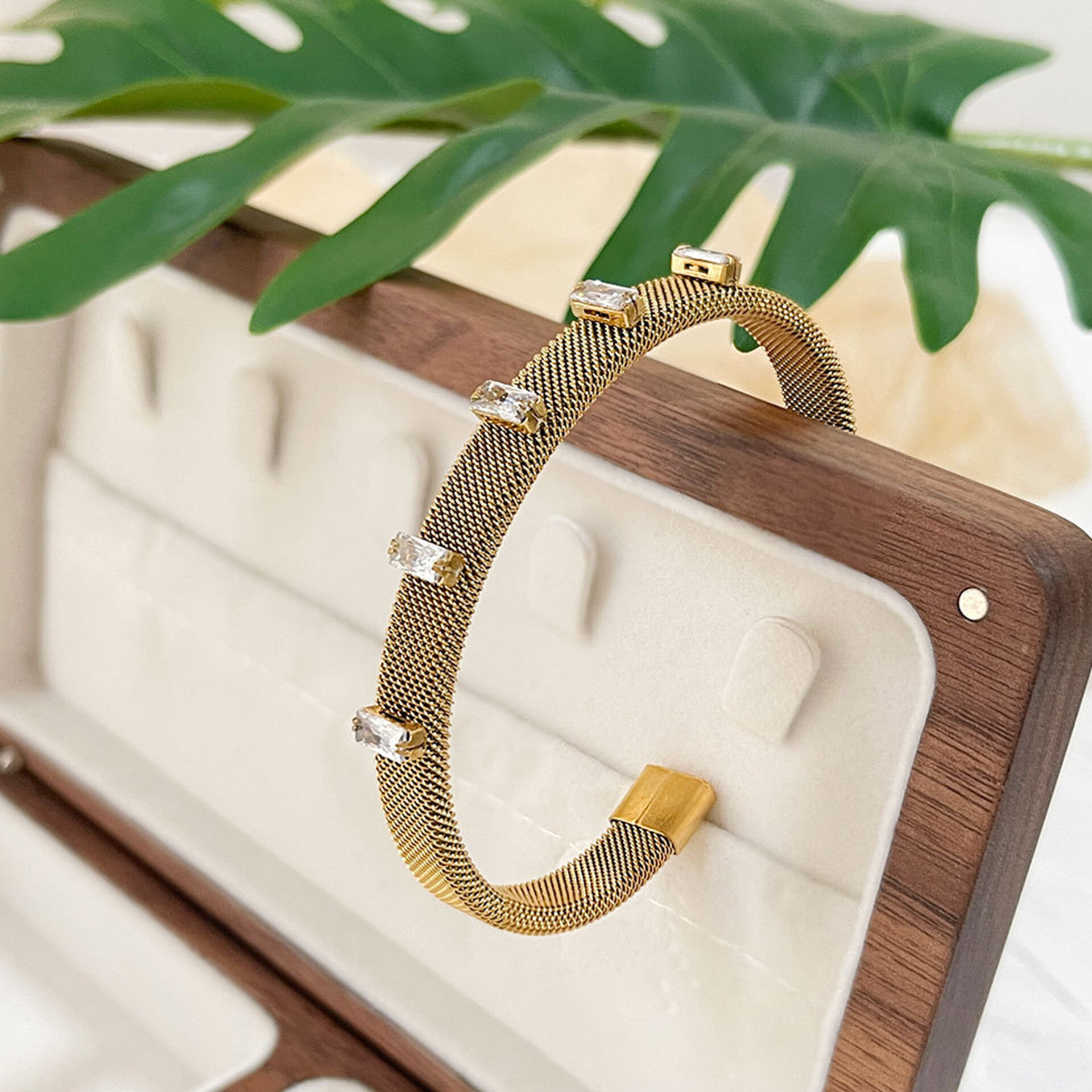Luxurious Series Retro Rectangle Stainless Steel Waterproof Gold Color Zircon Women's Cuff Bracelets h5 