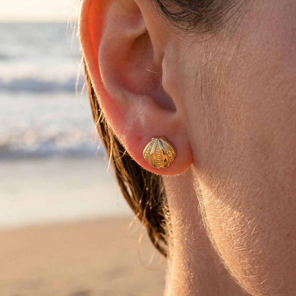 Vacation Oceanic Style Shell Stainless Steel Waterproof Women's Stud Earrings
