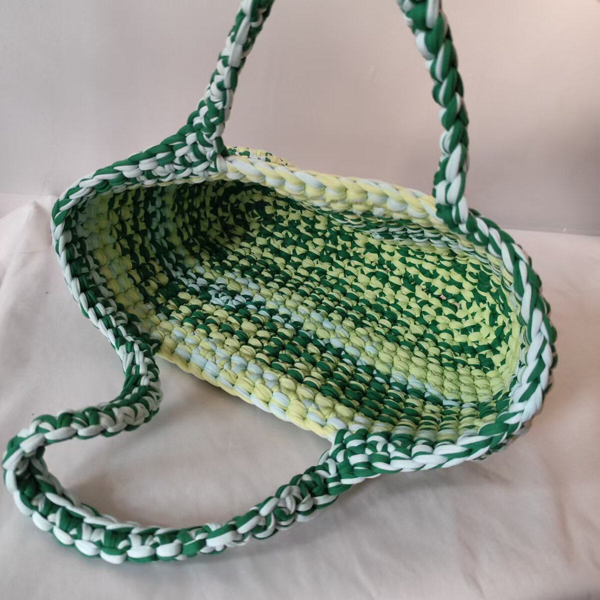 Vacation Style Woven Mixed Color Women's Tote Bag h5Picture4