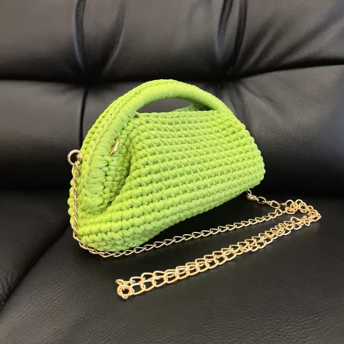 Vacation Style Woven Solid Color Women's Pillow Bag h5Picture3