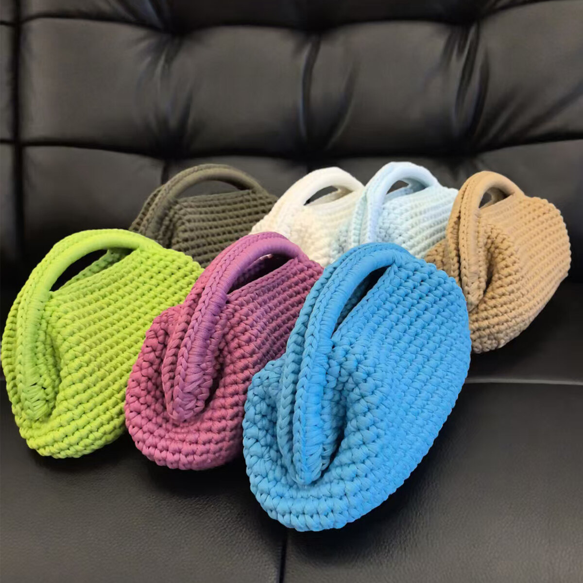 Vacation Style Woven Solid Color Women's Pillow Bag
