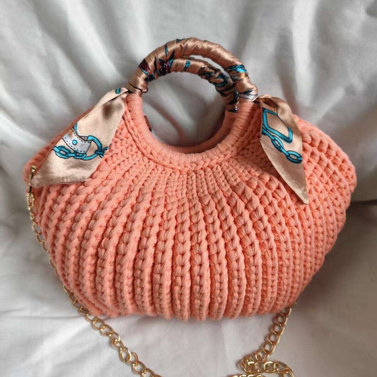 Vacation Style Woven Solid Color Women's Round Bag