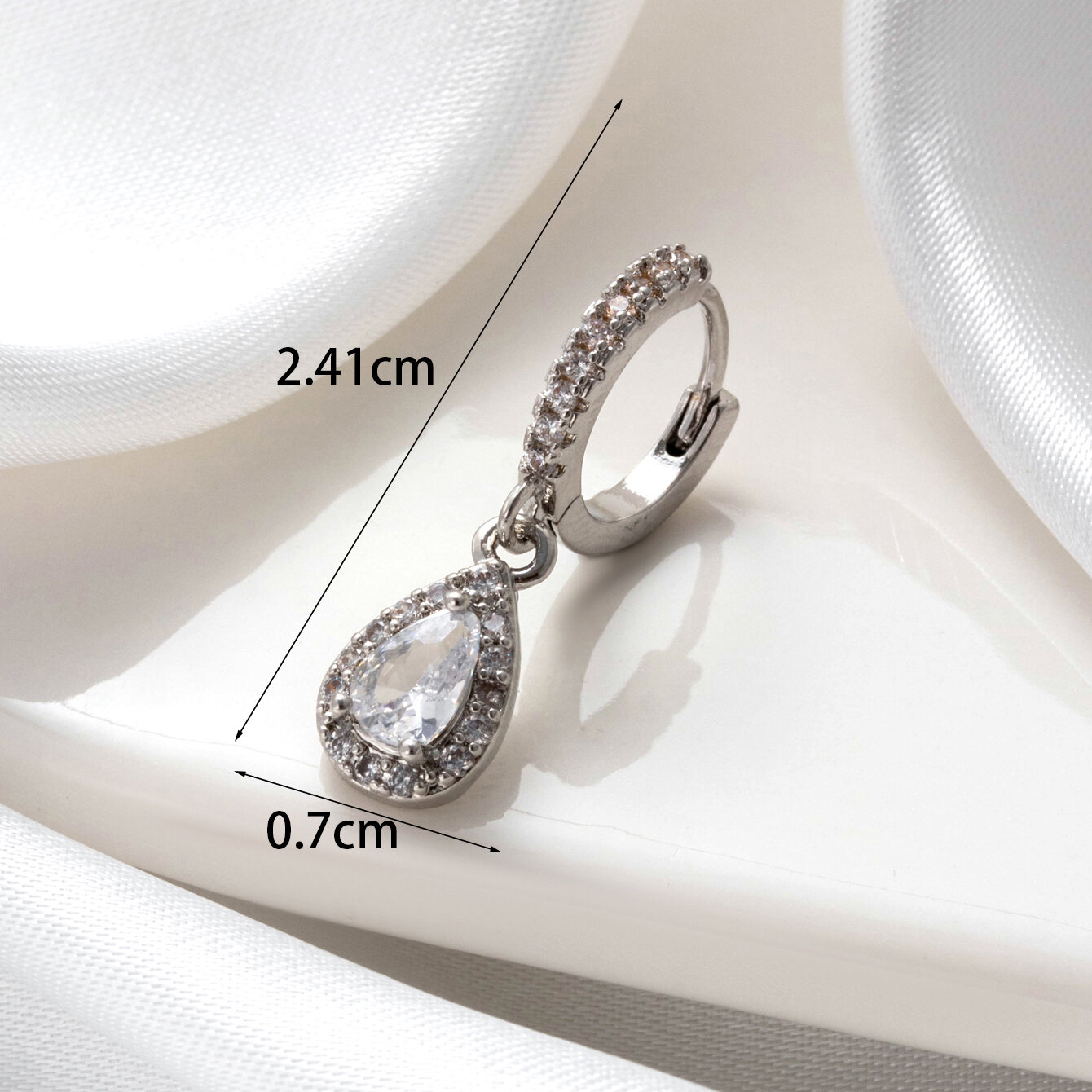 1 Piece Simple Series Simple Droplet Copper No Plating Material Zircon Women Hoop Earrings h5