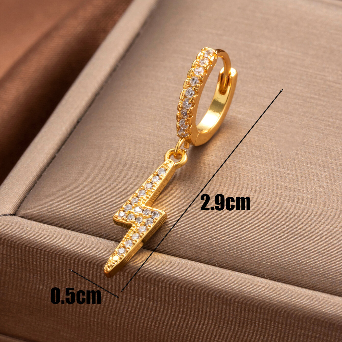 Pendientes de perforación para mujer, serie simple, con diseño clásico de flores, de cobre, sin chapado, con circonitas. 
