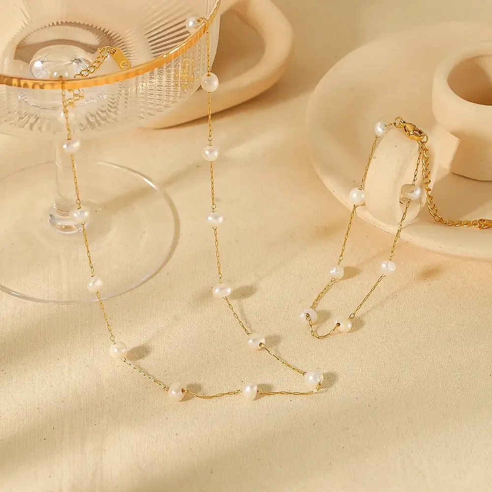 1 Stück elegante und modische Perlenkette aus 18 Karat vergoldetem Edelstahl für Damen zum täglichen Tragen