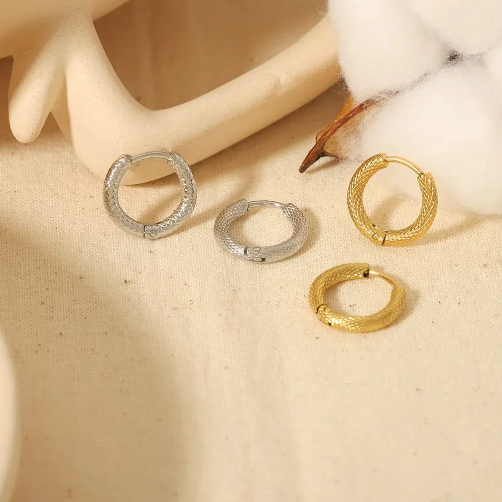1 pair of simple and fashionable  gold-plated stainless steel geometric diamond pattern earrings for women's jewelry for daily wear h5 