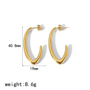 1 par de aretes geométricos en forma de c de acero inoxidable chapados en oro de personalizados para mujer, joyería para uso diario. h5 Imagen2