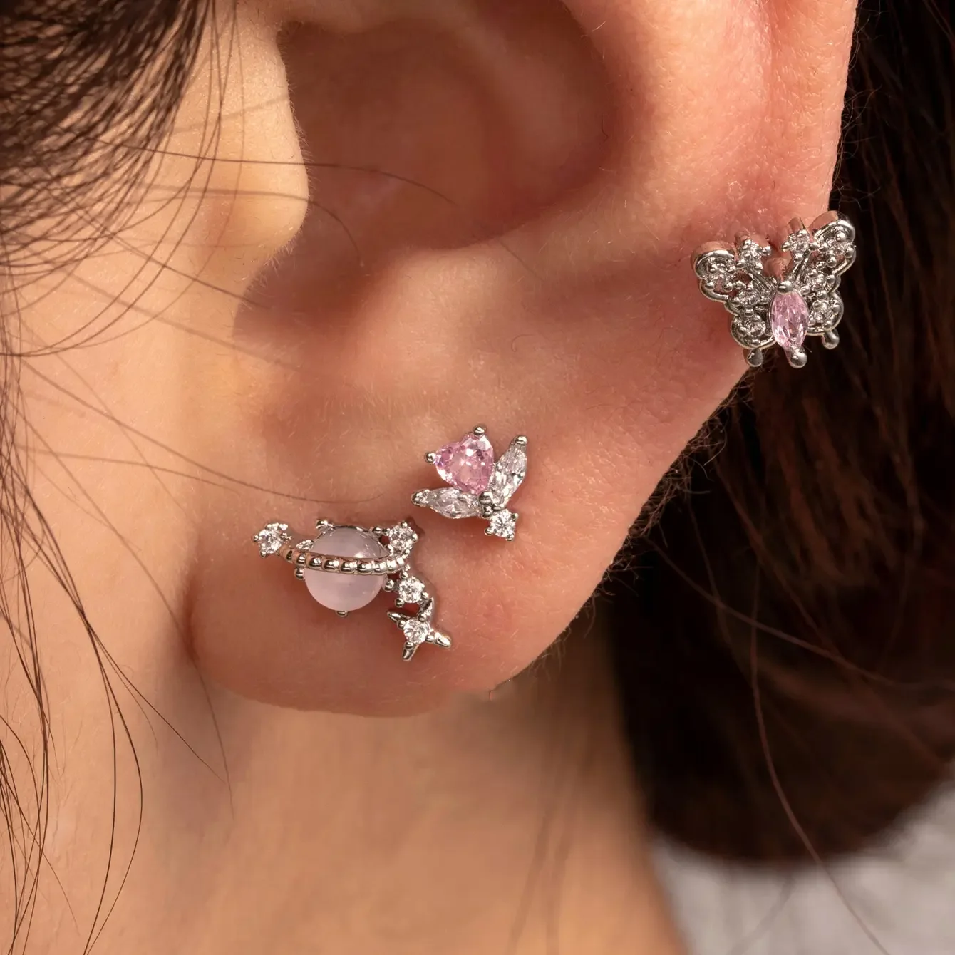 1 pezzo semplice serie classico cuore titanio acciaio senza placcatura materiale zircone orecchini da donna piercing h5 Immagine2