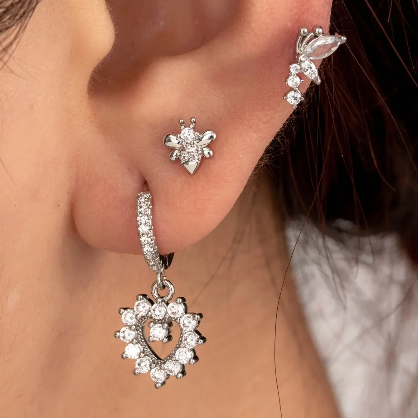 Boucles d'oreilles piercing femme Simple Series Classic Heart en cuivre sans plaquage, ornées de zircon. h5 Image2