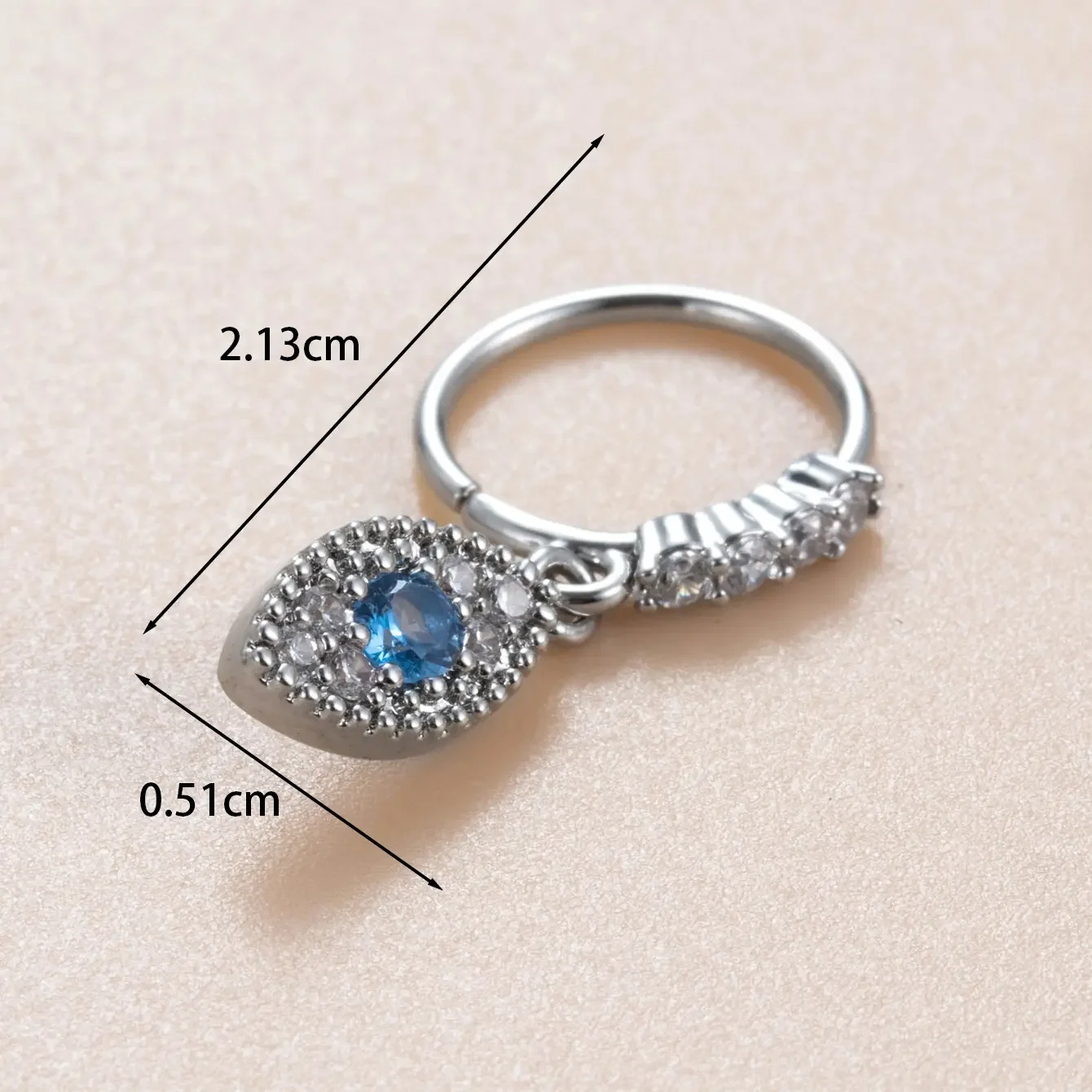 1 Stück Simple Series Schlichte geometrische Ohrringe aus Kupfer ohne Beschichtung mit Zirkonia für Damen, Piercing h5 