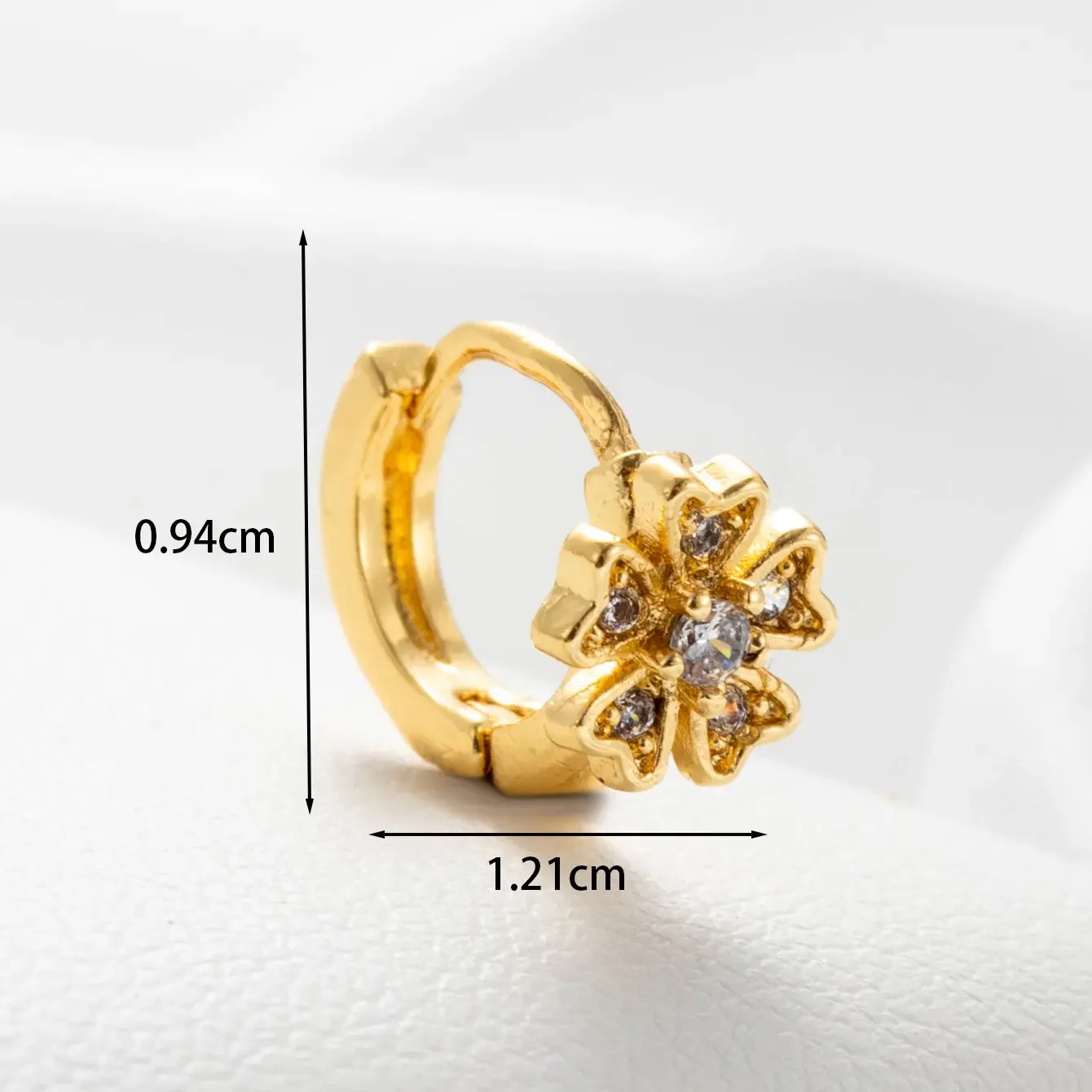 1 Piece Simple Series Simple Flower Copper No Plating Material Zircon Women Piercing Earrings h5