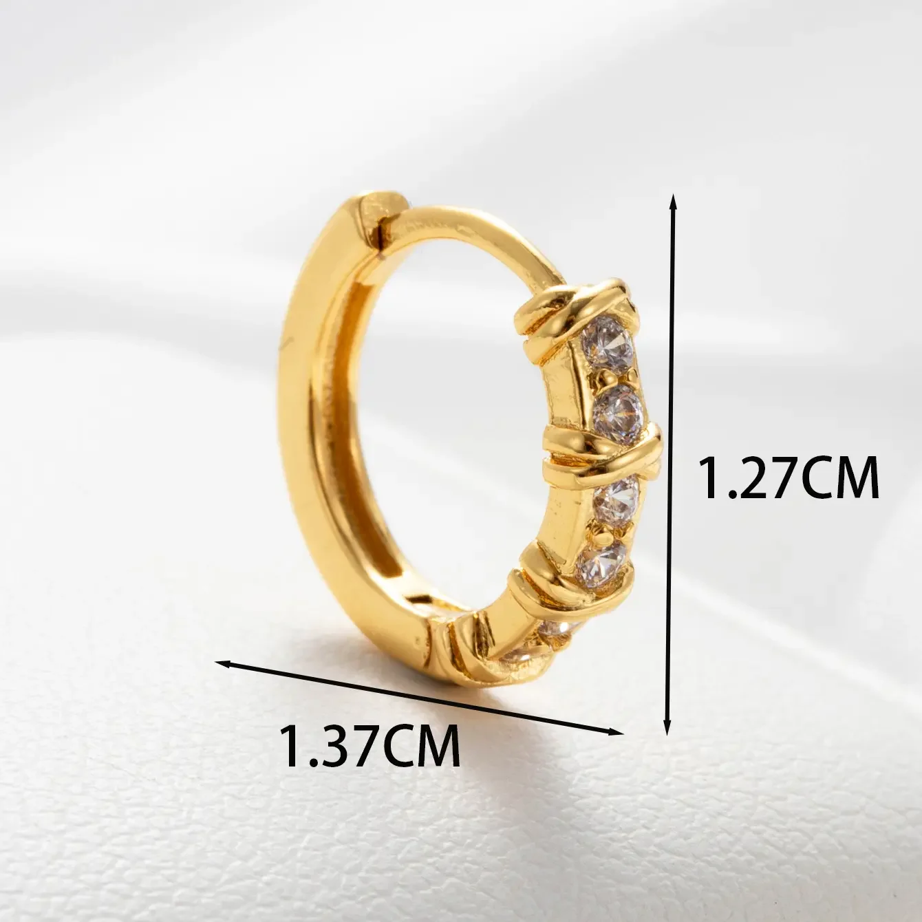 1 pezzo semplice serie classico cuore rame senza placcatura materiale zircone orecchini da donna piercing 