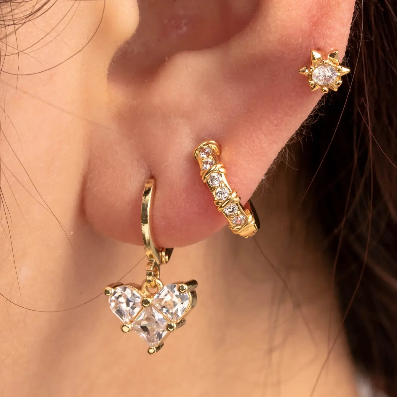 1 pezzo semplice serie classico cuore rame senza placcatura materiale zircone orecchini da donna piercing Immagine2