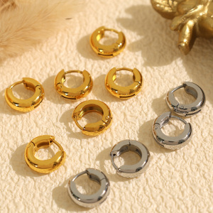 1 Par De Aretes De Aro Clásicos De Acero Inoxidable De Color Sólido Chapados En Oro De 18 Quilates Para Mujer h5 Imagen2