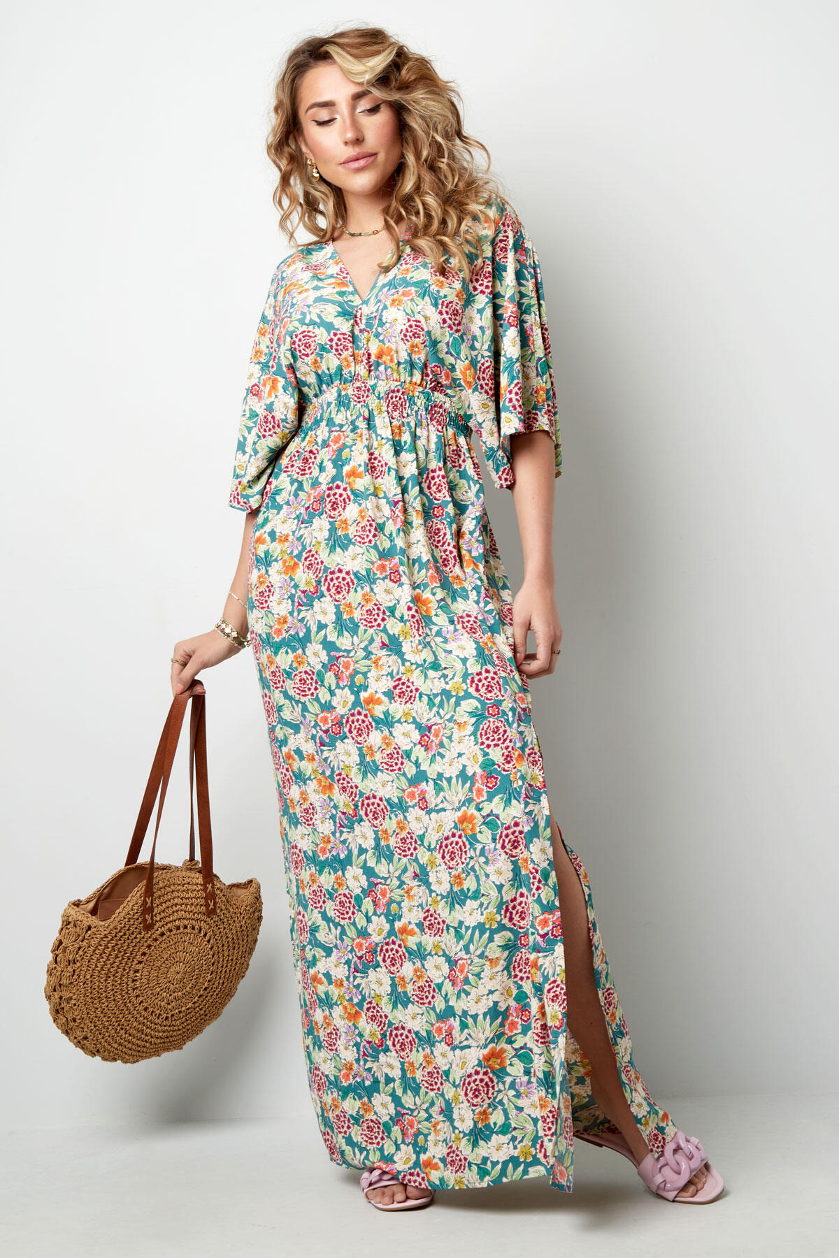 Vestido flores alegres Imagen2