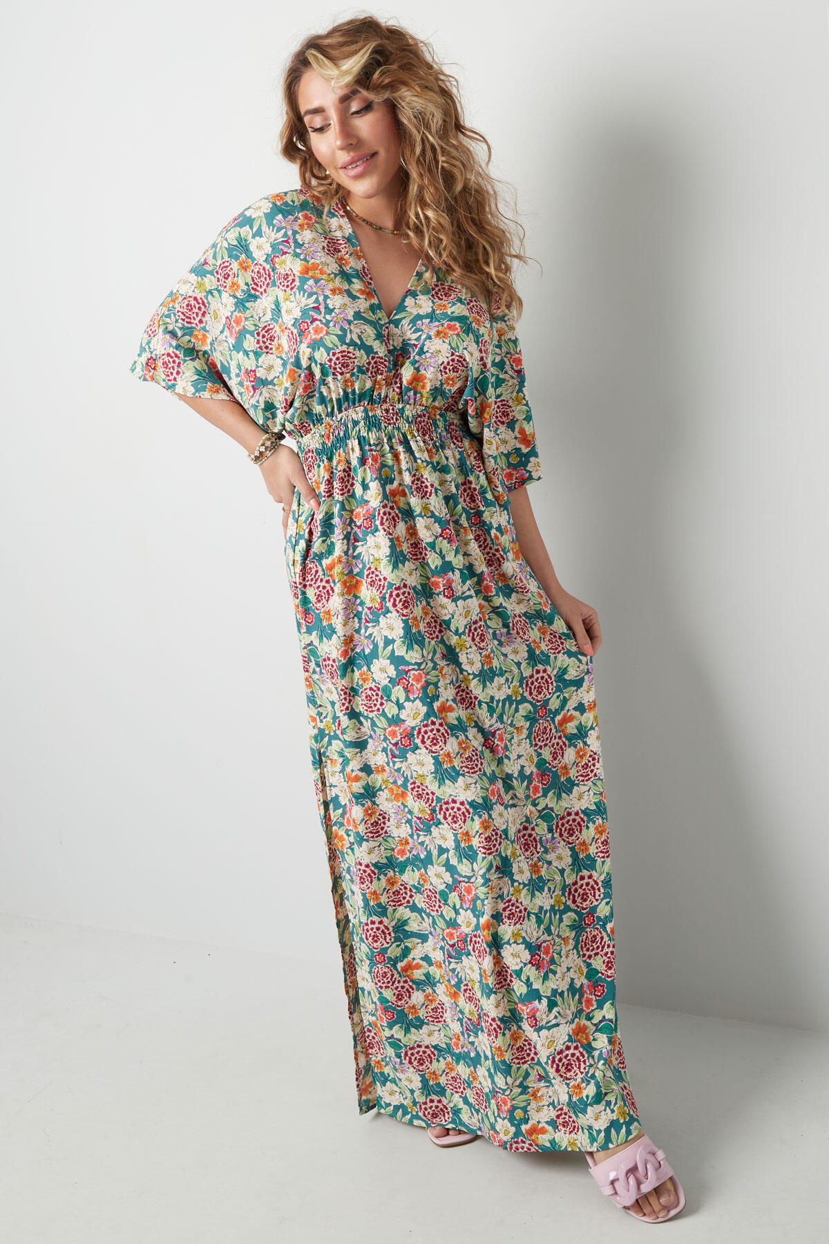 Vestido flores alegres Imagen4