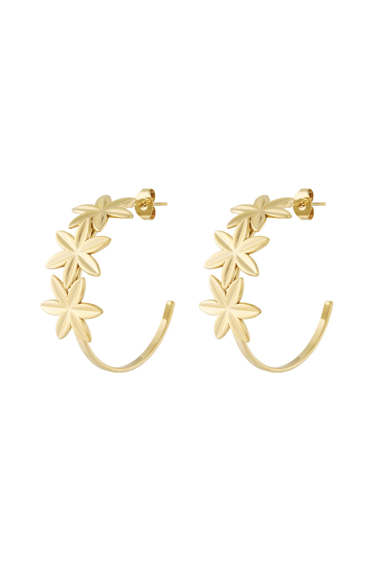 Pendientes de aro adornados con flores 2