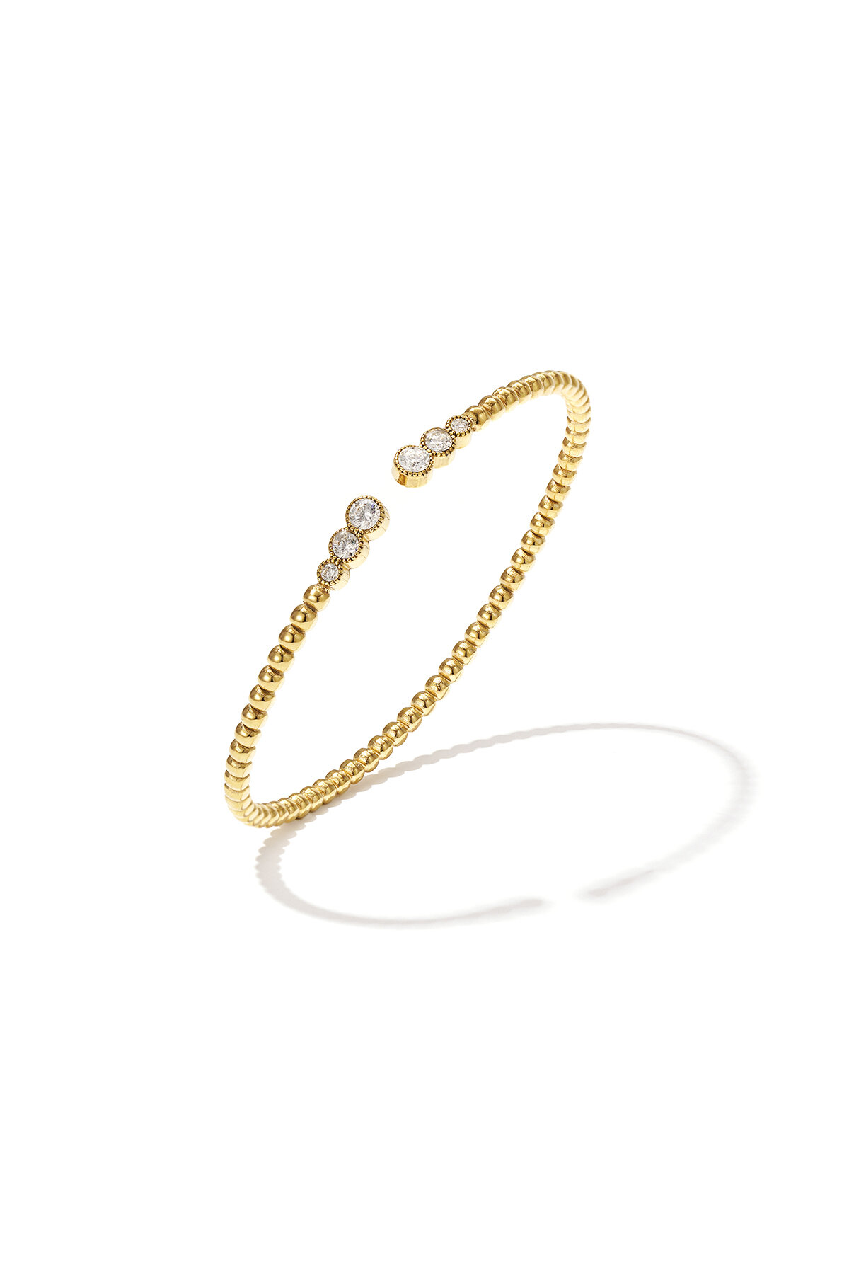 Symmetrically dotted bangle with detailed ends h5 Picture4