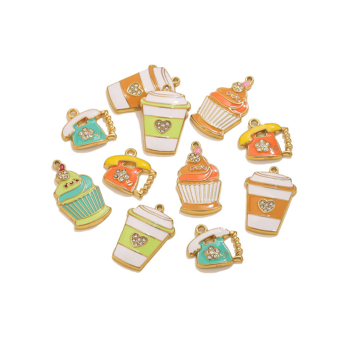 1 pezzo di ciondolo da donna color oro impermeabile in acciaio inossidabile a forma di cupcake stravagante
