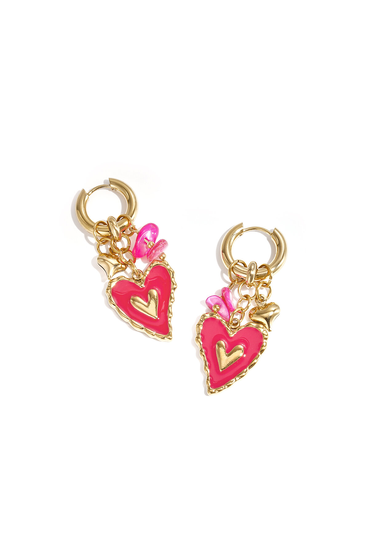 Oorbellen van roestvrij staal met een hartje, perfect voor Valentijnsdag en romantische momenten. Damessieraden. 