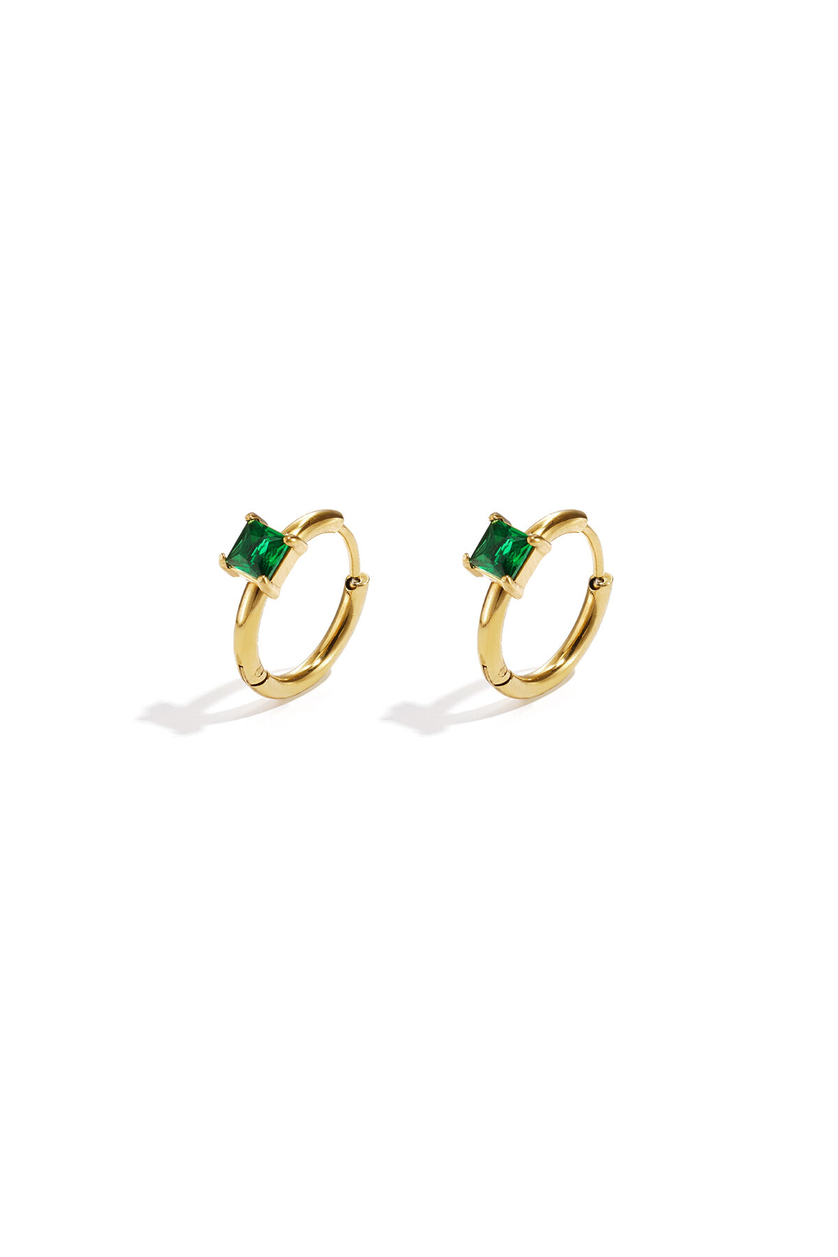 Hoops with square stone h5