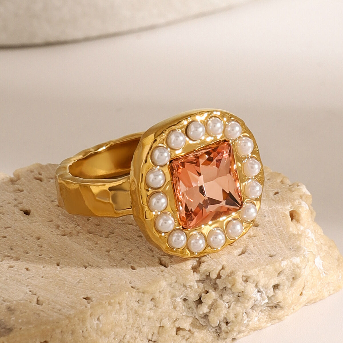 1 paar luxuriöse serie retro geometrische künstliche perlen  vergoldet strass frauen einzelner ring h5 