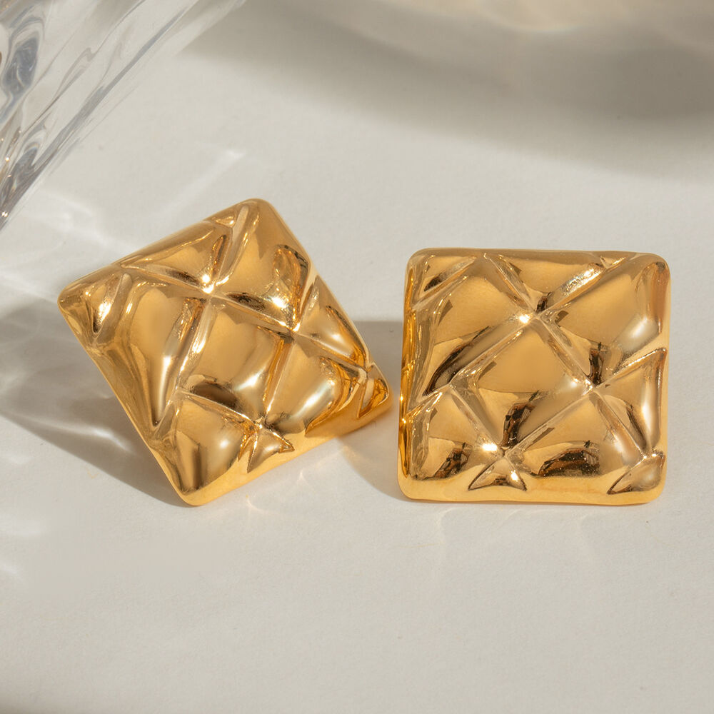 1 paio di orecchini a bottone retrò a forma quadrata in acciaio inossidabile color oro impermeabili