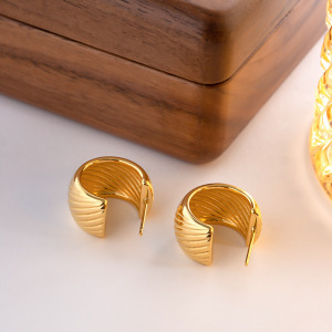 1 Pair Classic Light-Luxury Style Solid Color Ring Shape Stainless Steel  Gold Plated Women's Stud Earrings h5 Picture2
