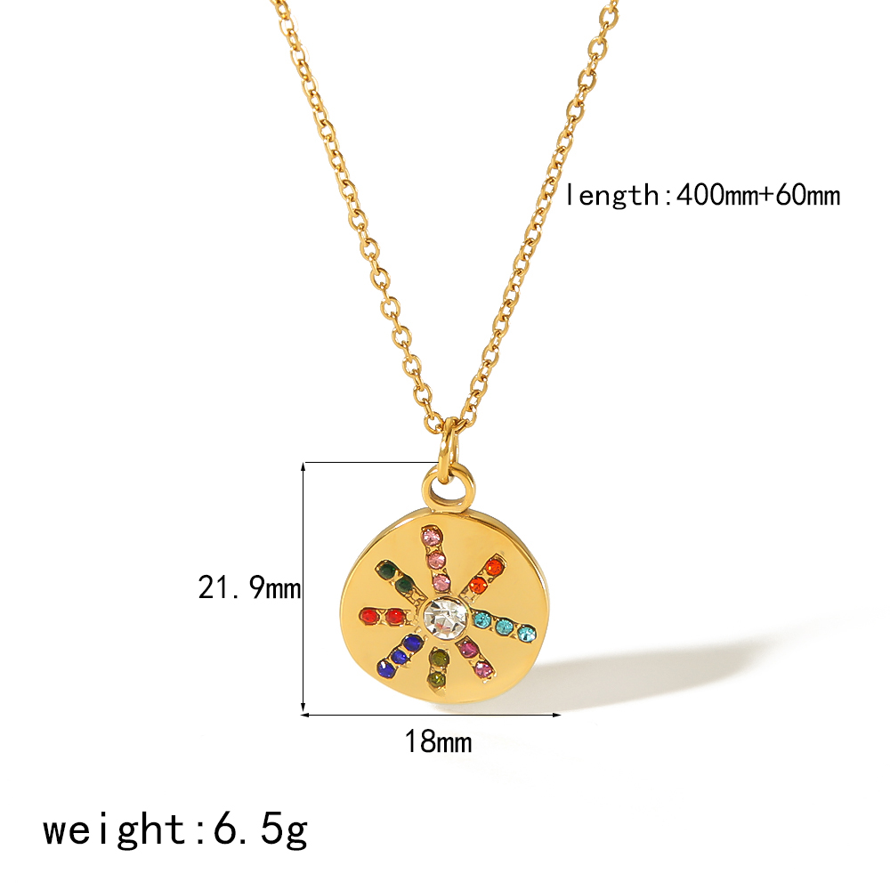 1 pezzo di collana con ciondolo geometrico in acciaio inossidabile placcato oro 18k squisito e alla moda con diamanti colorati per l'uso quotidiano delle donne Immagine2