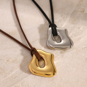 1 Piece Simple Series Daily Solid Color Stainless Steel Gold Plated Women Pendant Necklaces h5 Picture2