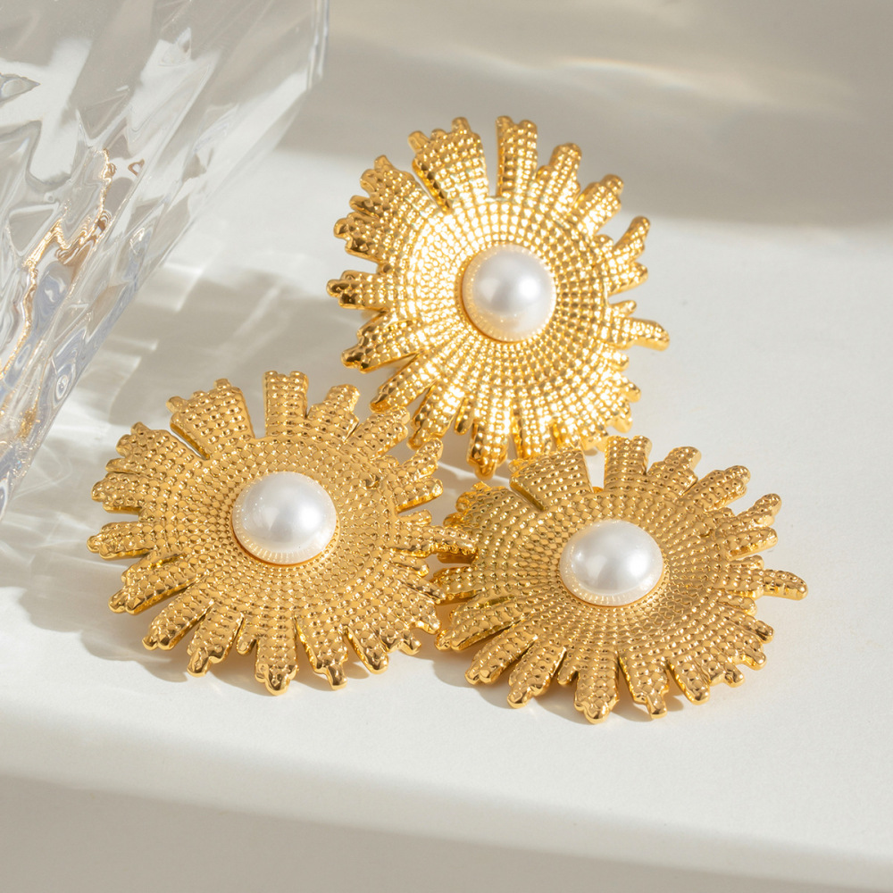 1 Pair Simple Series Retro Flower Stainless Steel Gold Plated Artificial Pearl Women Stud Earrings h5Picture2