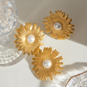 1 Pair Simple Series Retro Flower Stainless Steel Gold Plated Artificial Pearl Women Stud Earrings h5 Picture4