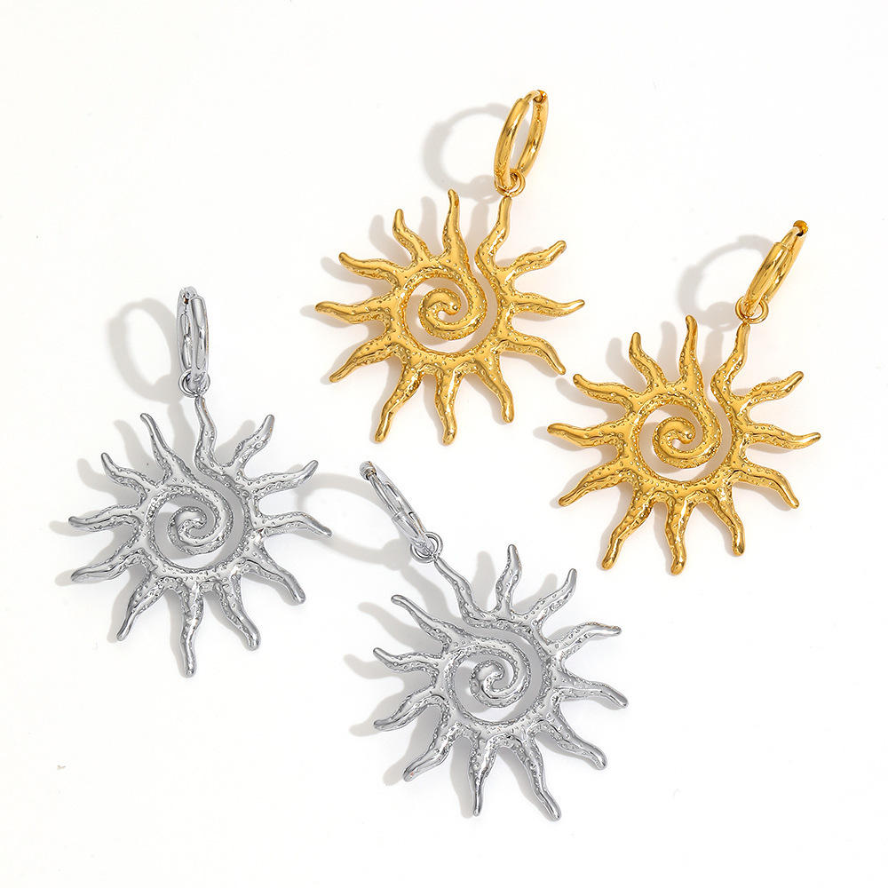 1 Pair Style Sun/Moon Gold Plated Drop Earrings h5Picture3